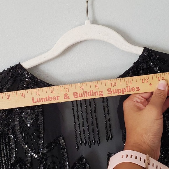 Black flapper Beaded dress. Eyelet closure needs to be sewen , open back size 6 - Picture 5 of 8